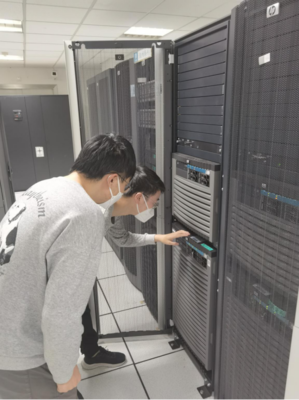 機房“扎營”輪班值守，全力保障IT系統穩定運行